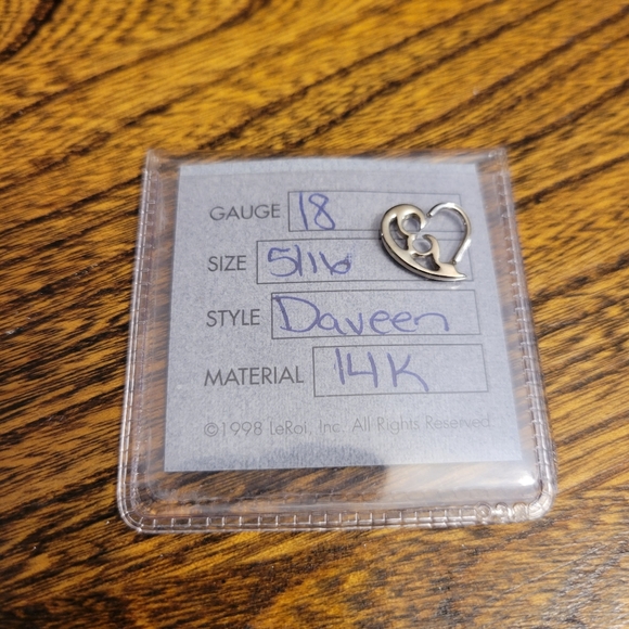 LeRoi 14k white gold "Daveen" daith heart jewelry - Picture 4 of 4